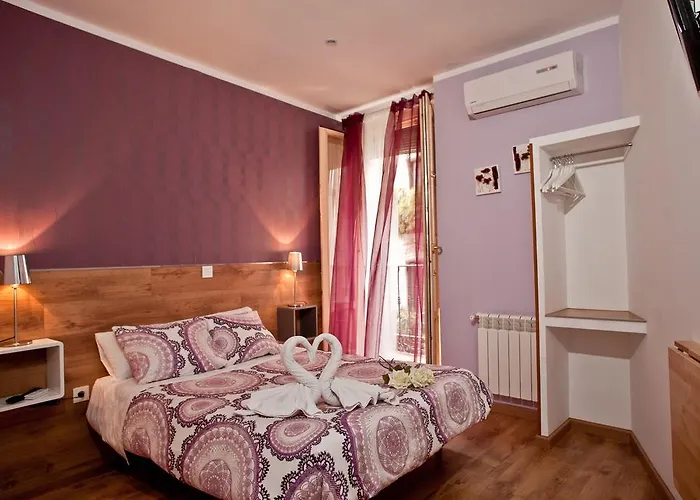 Hostal Abel Victoriano Madri